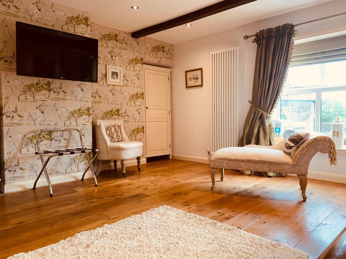 Bed and Breakfast Busfeild Arms Keighley Zewnętrze zdjęcie